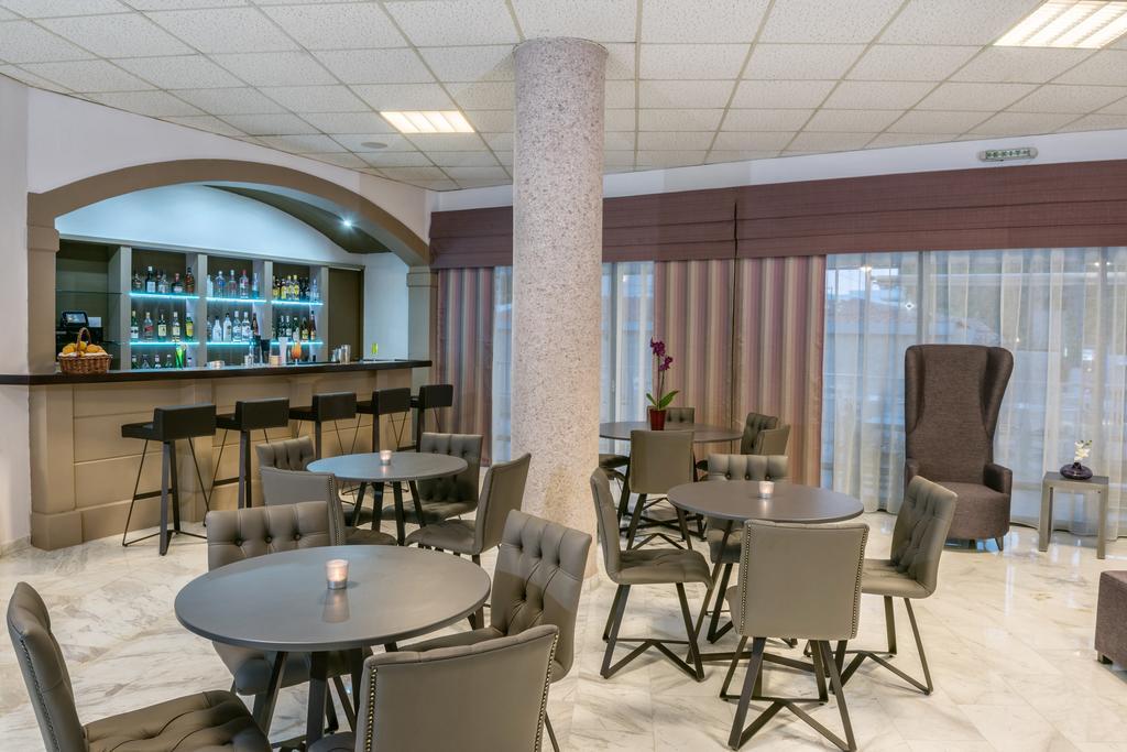 Ariadne Hotel Platanes  Exterior photo